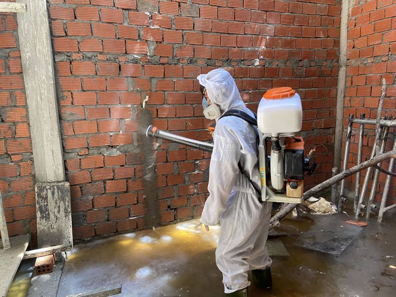 Dịch vụ phun thuốc diệt muỗi công trình xây dựng